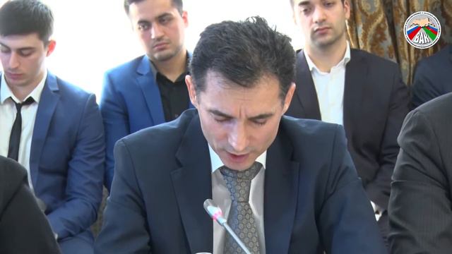 Круглый стол на тему Россия и Азербайджан в период экономического кризиса смотреть онлайн