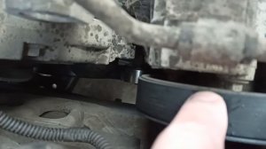 Свист под капотом Renault SANDERO Stepway устранение без вложения средств легко.