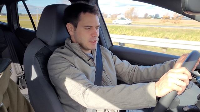 VW ID.4 Pro - L'électrique du peuple ? - Plus de 400 km d'autonomie смотреть онлайн
