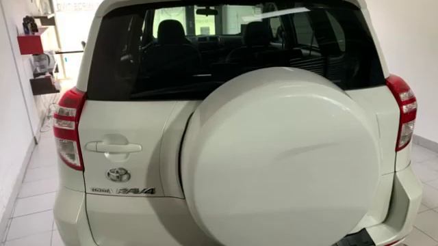 Toyota Rav4 4x2 CVT смотреть онлайн