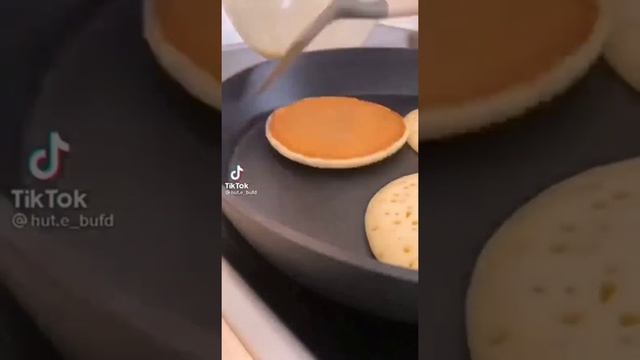 Рецепт панкейков с шоколадом внутри ? смотреть онлайн