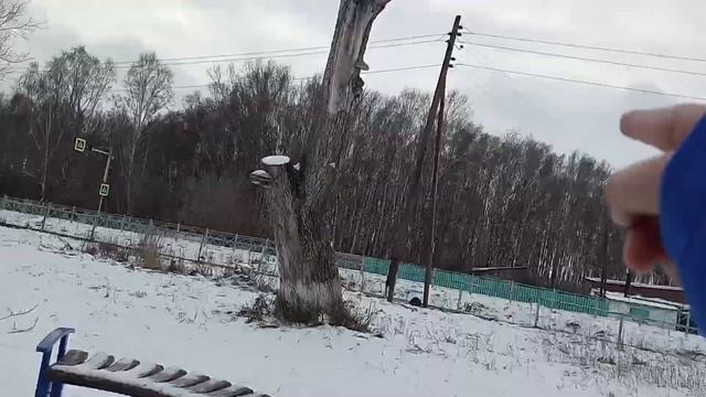 Мы вернулись! Илья прыгнул на детской площадке! смотреть онлайн