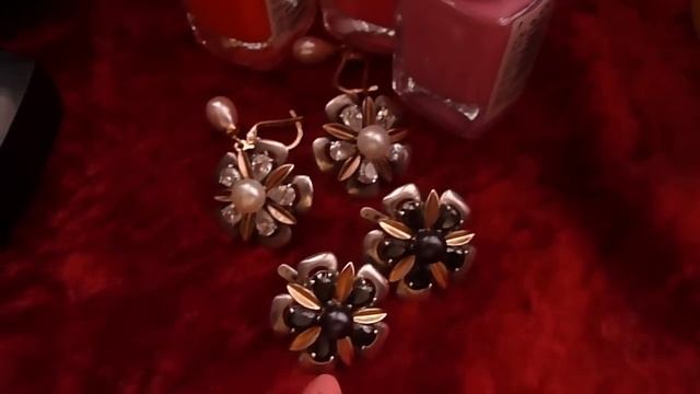 СЕРЬГИ - ЖЕМЧУГ В СЕРЕБРЕ. ДВА ПАРФЮМА ОТ ЭЙВОН. смотреть онлайн