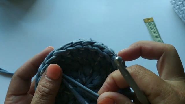 Корзинка из трикотажной пряжи за 2 часа. смотреть онлайн