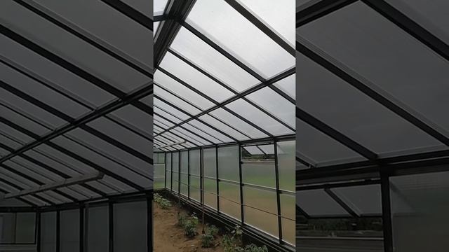 Двухскатная теплица из металла и профиля, поликарбоната смотреть онлайн