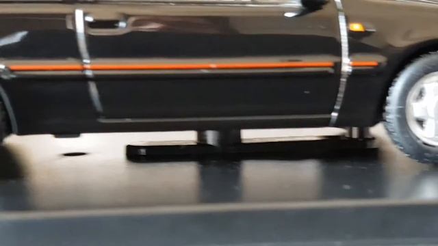 Miniatura Volvo 480 Turbo Preto Premium X 1987 1:43 смотреть онлайн