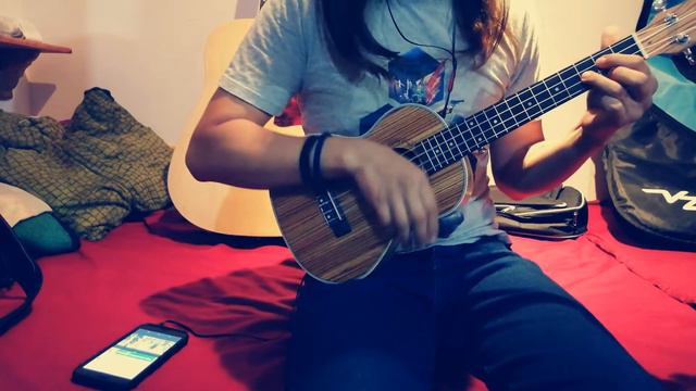 Valiente-koko/Cover ukulele SaulG96 #ukulele #ukucover смотреть онлайн