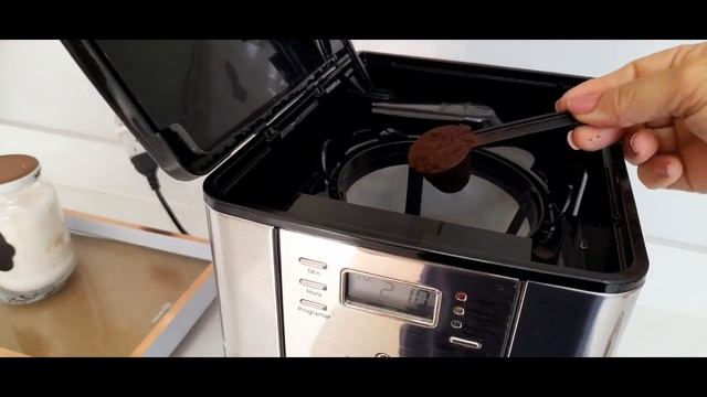 RESENHA CAFETEIRA PROGRAMÁVEL OSTER - CAFETEIRA OSTER BVSTDC4401 - #rumoaos1000inscritos смотреть онлайн