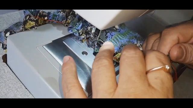 Costurando Lastex Fácil!!