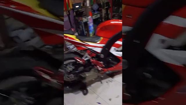 Ducati Merah Cutting Sticker смотреть онлайн