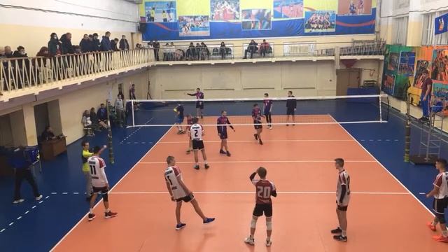 Волейбол. Школьники vs Взрослых. Спортшкола vs Антлант #2 смотреть онлайн