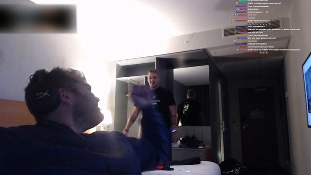 СЕНЯ ПОПАЛ В АРМИЮ ЗЕВСА смотреть онлайн