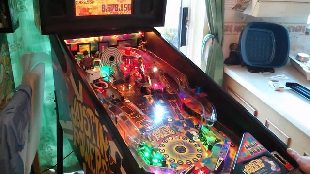 Austin Powers Pinball with multiple opening quotes смотреть онлайн