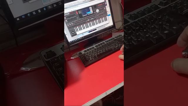 Навозиши Зинда смотреть онлайн