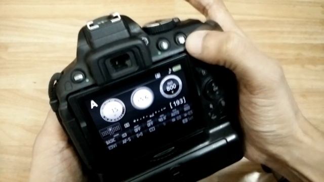 how to blur background in Nikon D5300 with kit lens смотреть онлайн