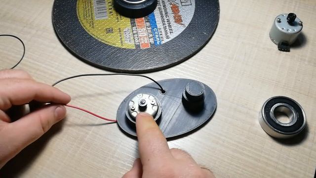 DIY. Вращающийся столик за 250 рублей. смотреть онлайн