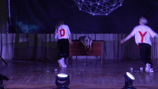 Flame of Delight — Бандит стиль дядя (Free Dance) смотреть онлайн