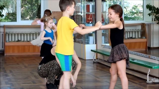 ТАЯ НА ТРЕНИРОВКЕ || Dance Workout смотреть онлайн