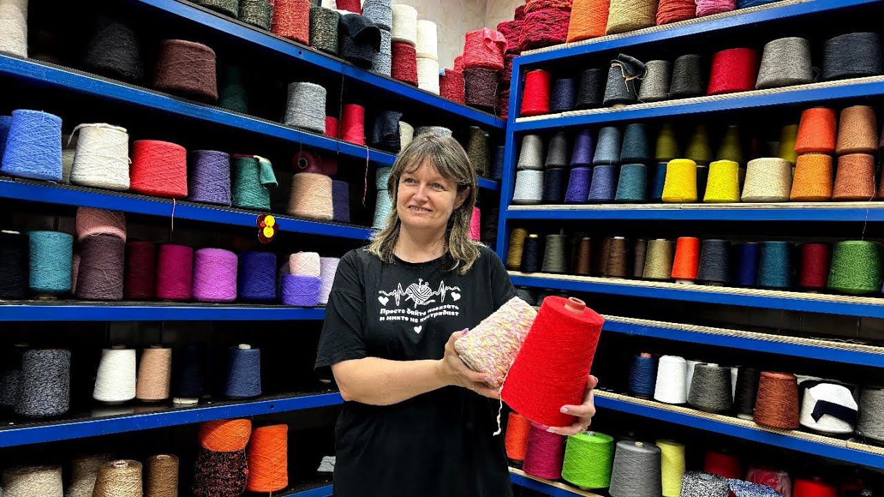 ВПЕРВЫЕ В МАГАЗИНЕ БОБИННОЙ ПРЯЖИ. смотреть онлайн