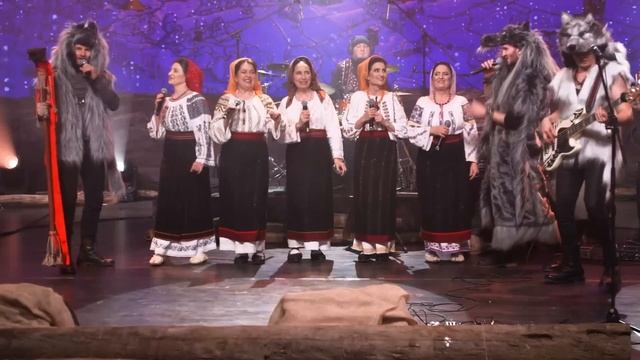 Purtata fetelor de la Căpâlna (Live) - LUPII lui Calancea si Surorile Osoianu смотреть онлайн