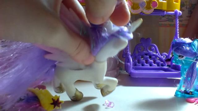 Бутик твайлайт спаркал прическа принцессе селестии смотреть онлайн