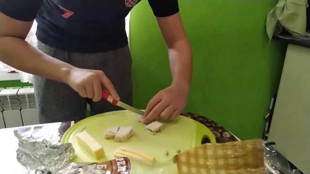 *готовлю прекрасный сэндвич* смотреть онлайн