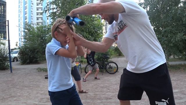 Научи ребенка защищаться смотреть онлайн