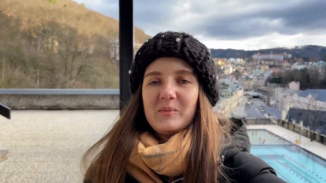 Из праги на 1 день: Бассейн под открытым небом | Карловы Вары смотреть онлайн
