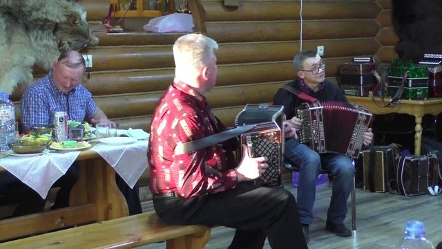 Владимир и Игорь - Смирнов Гармонь смотреть онлайн