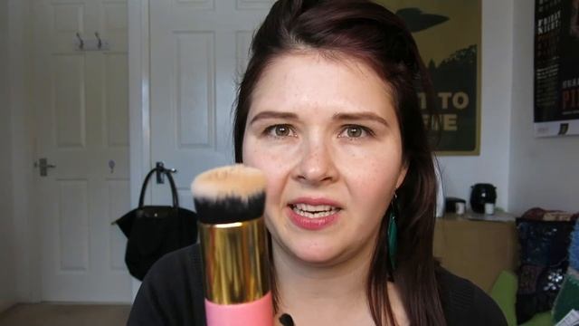 Morgan reviews...a Shoppo makeup applicator haul! смотреть онлайн