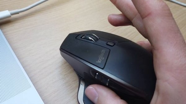 Macbook Pro Force Touch Trackpad vs MX Master Wireless Mouse