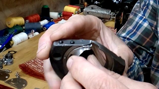 Петляет, путает и рвёт нитку внизу на ПМЗ-1 или ПМЗ-2М? Это легко устраняется! смотреть онлайн