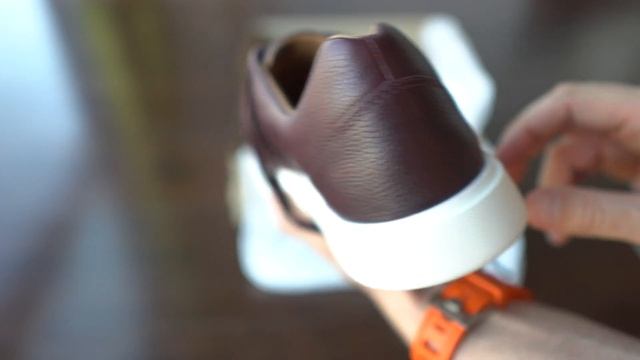 Ep1 Clarks - Un Costa Lace "Ox-blood" Men's Sneakers Overview (on feet) 4K by #EasyLifeES смотреть онлайн