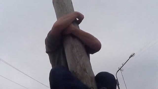МАСЛЕНИЦА. ЛЕЗУТ НА СТОЛБ смотреть онлайн