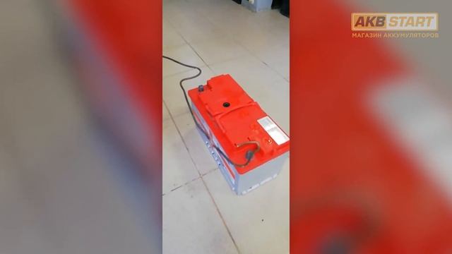 Специально замкнули клеммы АКБ. смотреть онлайн