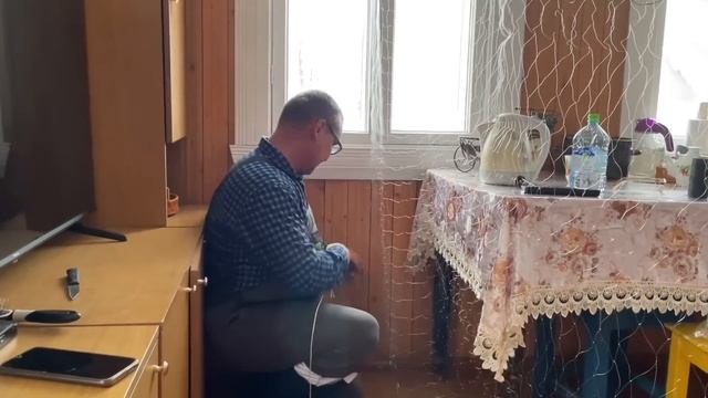 1010/ Он везде расставил свои сети! смотреть онлайн