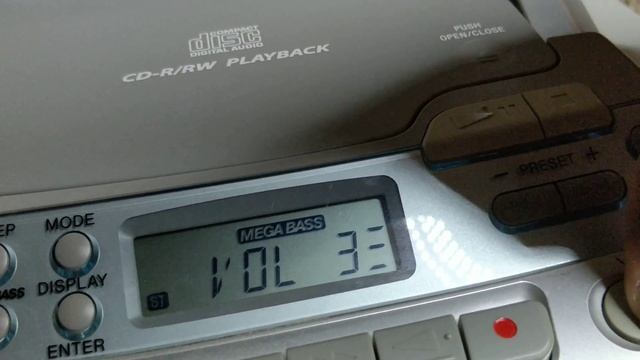 Sony CFD-S01 Radio CD And Cassette Player Recorder Silver Stereo Boombox смотреть онлайн