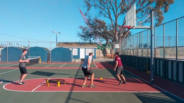 Different Ways to Use Spikeball™ #1 смотреть онлайн