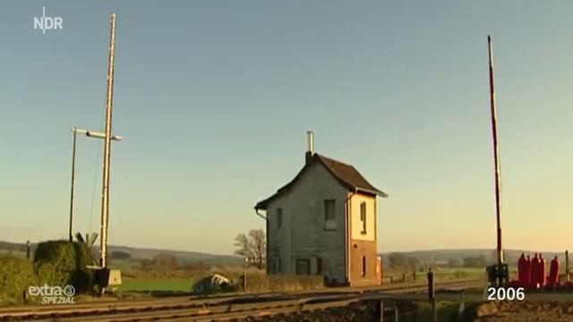 Realer Irrsinn: Schrankenwärter Laumann | extra 3 | NDR смотреть онлайн