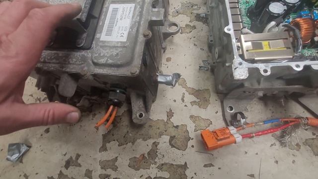 OBC replacement . Error code P1A12 , P0A09. iOn, imiev, C-zero. English subtitles by Google :) смотреть онлайн