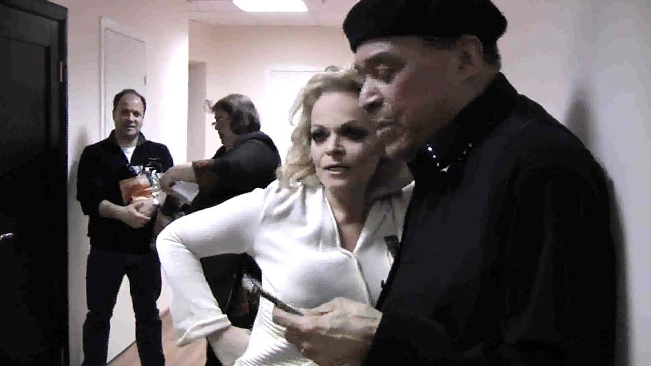 El Jarreau And Larisa Dolina - Backstage (28/02/2011 Crocus City Hall)