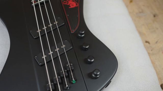 Making Of BQW "Thunderbird" Custom Bass Guitars смотреть онлайн