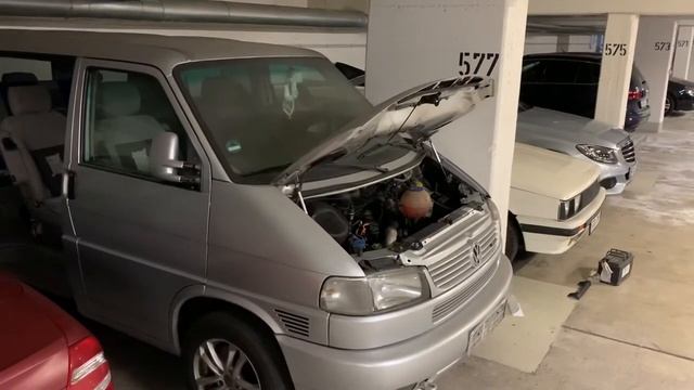 VW T4 2.5 TDI first start after more than 2 YEARS смотреть онлайн
