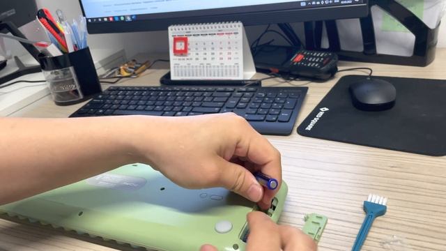 Unpacking Mofii candy BT смотреть онлайн