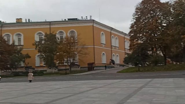. Москва. Вход в Кремль с западной стороны_20211001_175431 смотреть онлайн