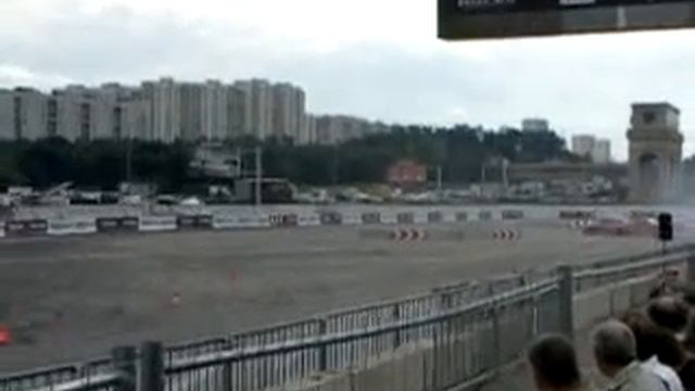 Дрифтеры из Японии на ИНТЕРАВТО-2011 смотреть онлайн