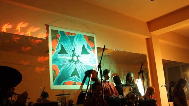 Абликим Амуллаев / соло на ирландском свистке смотреть онлайн