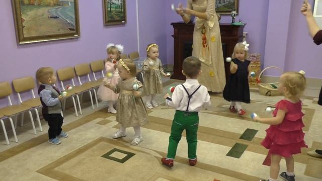 Осенний утренник 3 группа Глушко 6 - 31 октябрь 2017 год смотреть онлайн