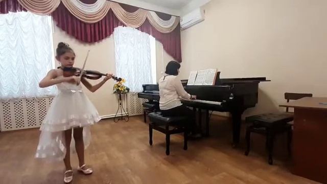 Епихина Майя.  А.  Лысаковский  Вариации на тему укр.  нар.  п.  