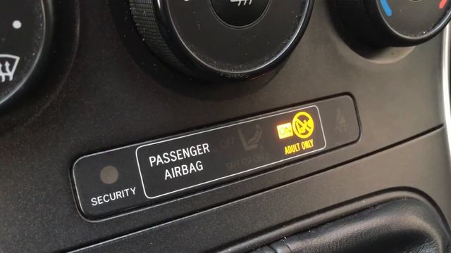 Airbag Toyota Auris (проверь подушки безопасности) смотреть онлайн